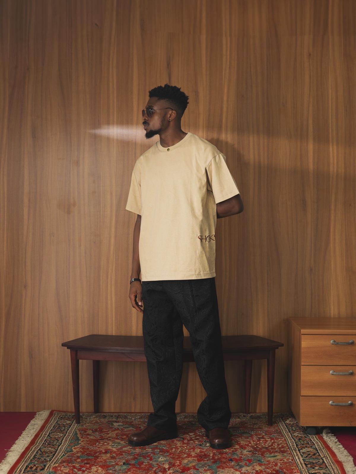 SHOKS CLASSIC TEES -ECRU